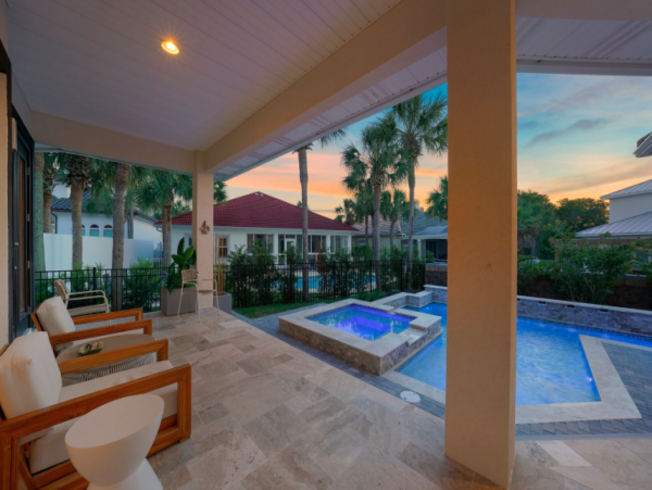 Luxurious Beach House in Destin - Private Pool & Spa
